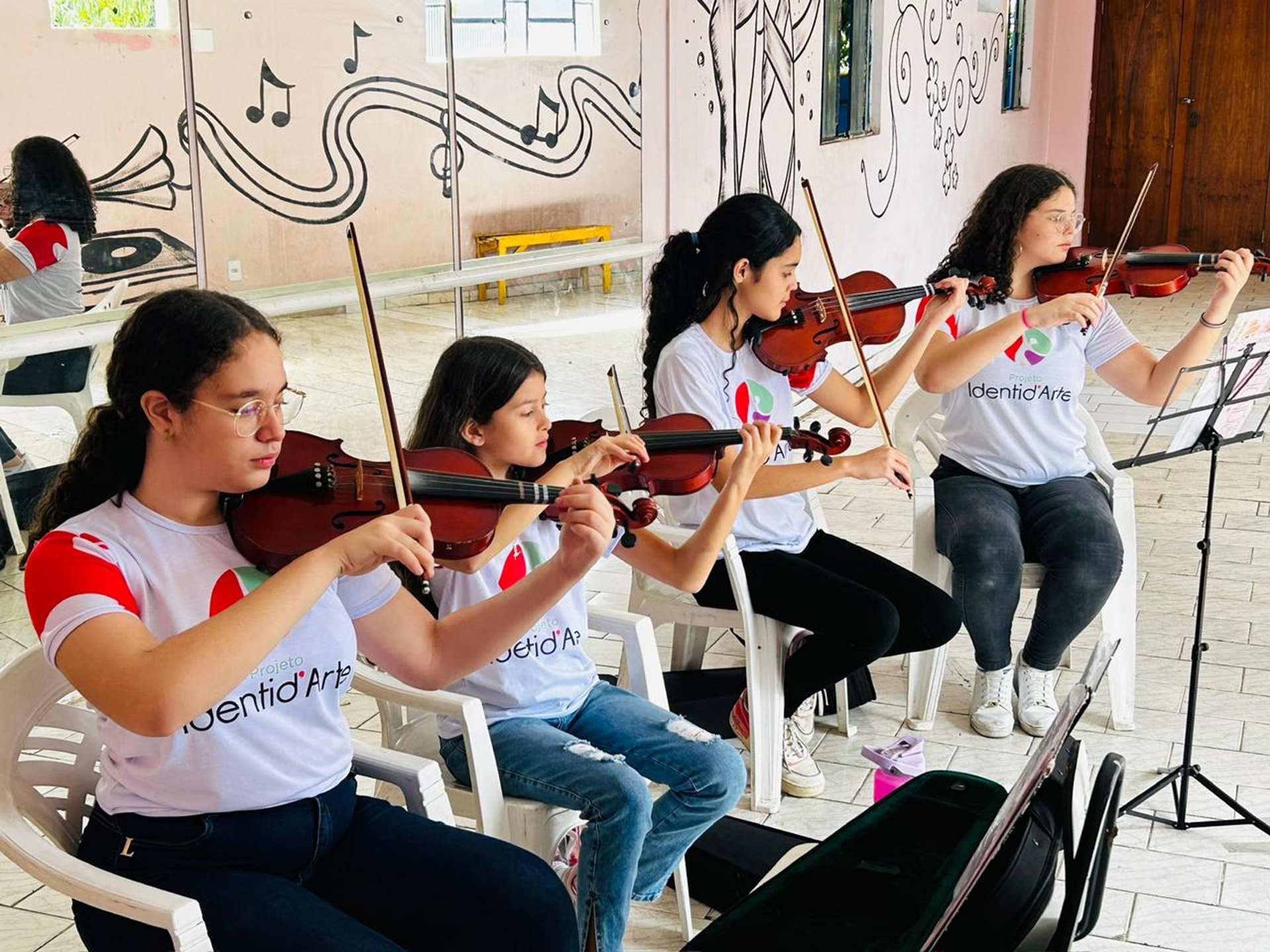 Projeto Identid’Arte leva arte e cultura à Brumado, na Bahia