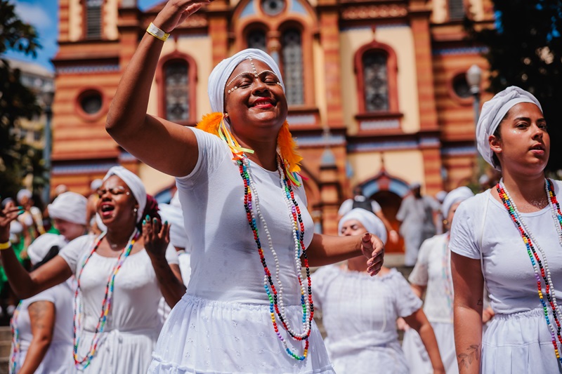 Baianas Ozadas lança o tema do Carnaval 2025 em evento neste sábado