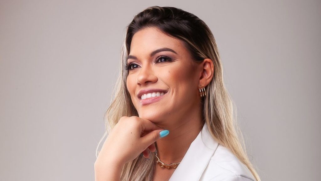 Conheça Dieiny Santos, fundadora da startup CNWClub e estrategista digital