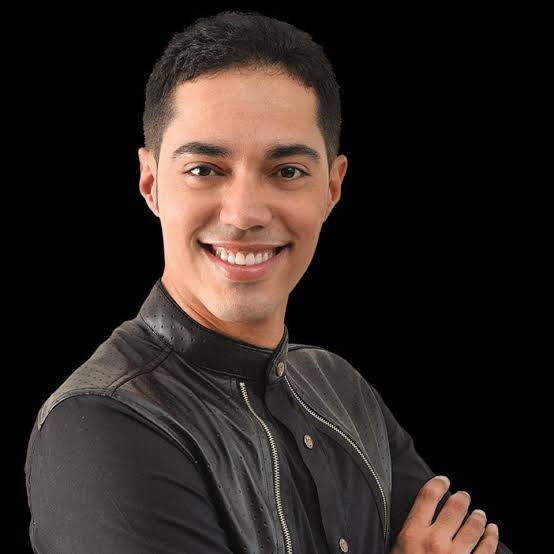 Eric Carvalho celebra 10 anos da canção “Vem do Alto” com versão especial lançada no dia 1º de julho