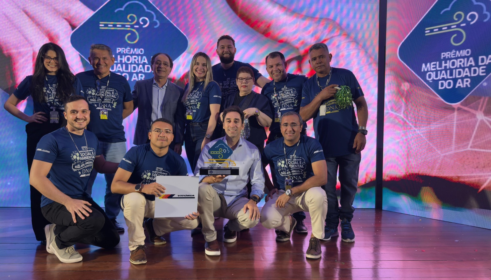 Empresa Vitória conquista prêmio Diamante da Fetrans e recebe selo Empresa 100%