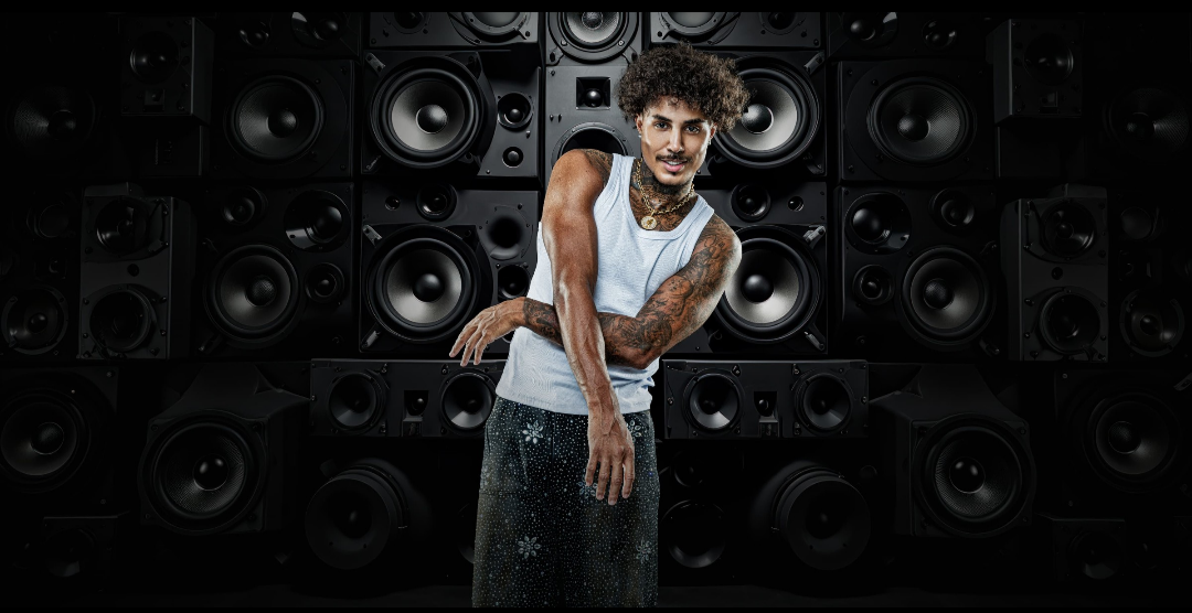 Após confirmar o show do Panda, Réveillon Iate 2026 anuncia Livinho para a virada de ano em BH