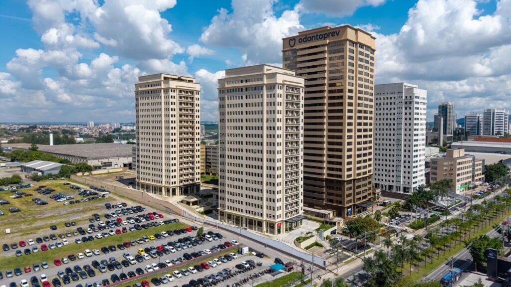 A nova corrida pelo retrofit: Por que recuperar prédios antigos pode ser mais inteligente do que construir do zero