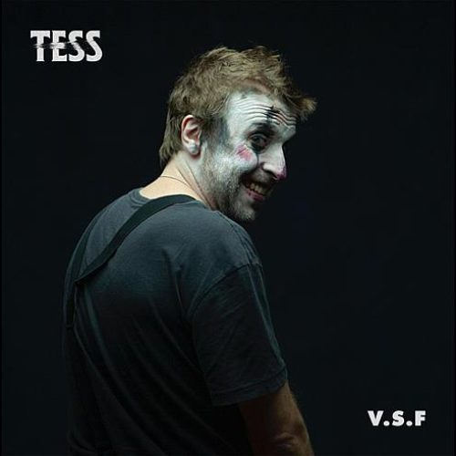 TESS lança o single “V.S.F.”, um grito de libertação contra relações tóxicas e a hipocrisia do mercado artístico