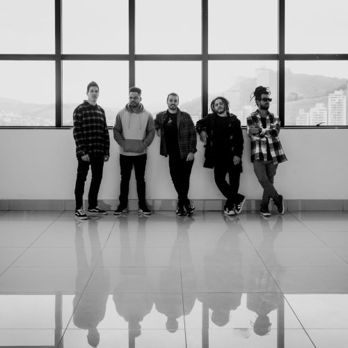 Onze:20 desembarca em Santa Catarina com a turnê “Luau do Onze:20” em noite especial no Porto Belo Hall