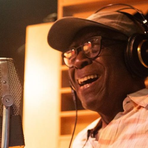 Dom Salvador, a lenda brasileira do samba-funk, lança o novo álbum “DOM SALVADOR JID024” em colaboração com Adrian Younge & Ali Shaheed Muhammad