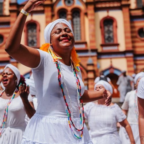 Baianas Ozadas lança o tema do Carnaval 2025 em evento neste sábado