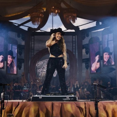 Lauana Prado faz show de quase 6 horas para mais de 8 mil pessoas em São Paulo