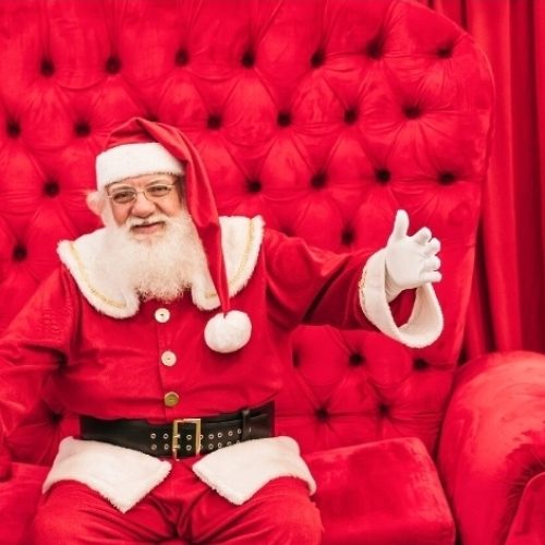 PAPAI NOEL CHEGOU! SHOPPINGS DE BH RECEBEM CRIANÇAS PARA CLIQUES COM O BOM VELHINHO