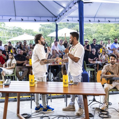 VH e Alexandre lançam EP 1 do “Ouve Aí” com participações de Hugo & Guilherme e Rafa & Junior