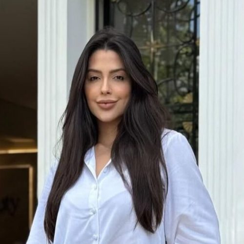 Laís Caldas troca as publis pelo jaleco e começa a atender como dermatologista em Minas