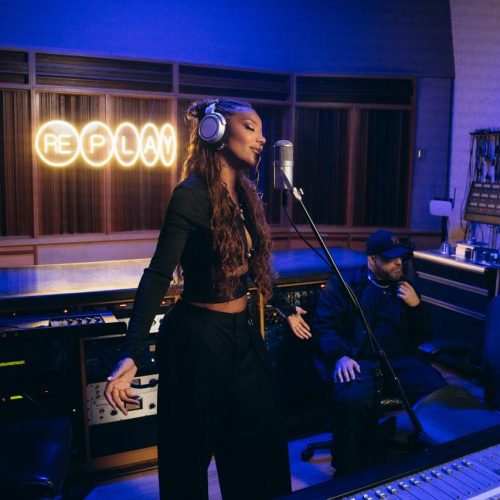 Projeto Replay celebra 40 anos do álbum “Exagerado” de Cazuza, com Ludmilla em versão r&b e convidados 