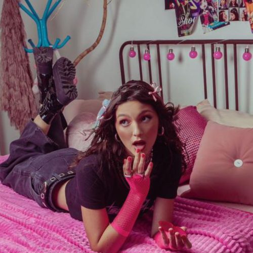 Laura G Lança “Se Depender De Você” Disponivel Em Todas As Plataformas Digitais