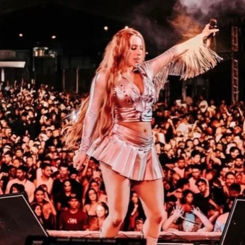 “Minha base, meu figurino e minha força”: DJ Danny Albuquerque exalta o DNA materno em sua identidade artística