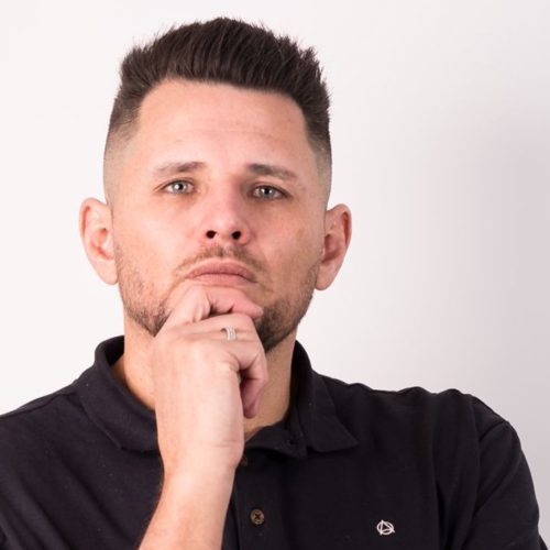 Prof. Max Numerologia transforma trajetória de falência em referência nacional na Numerologia Cabalística